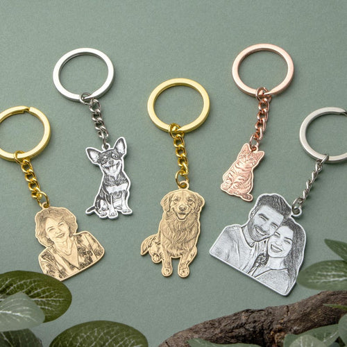 Custom Engraved Pet Photo Keychain | Personalized Dog Portrait Keyring