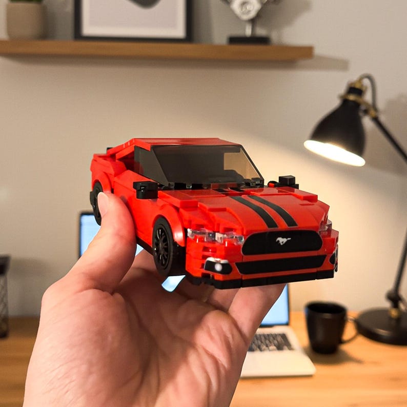 Personalized Photo-to-Car Brick Model, Custom Mini Replica of Your Vehicle