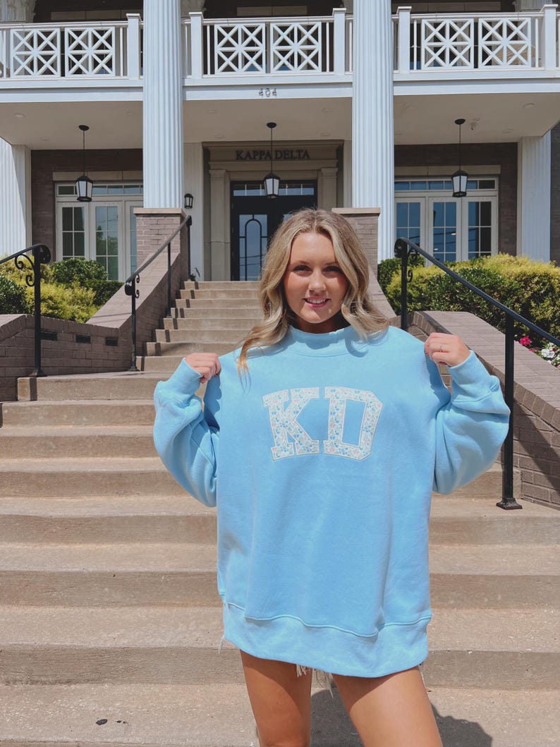 Custom Floral Letter Fleece Pullover Sweatshirt