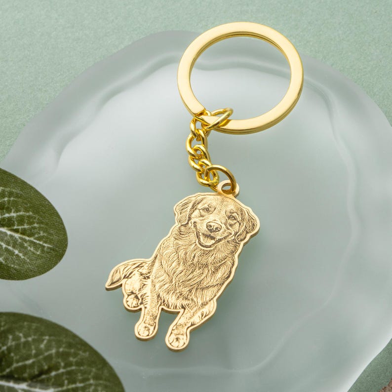 Custom Engraved Pet Photo Keychain | Personalized Dog Portrait Keyring