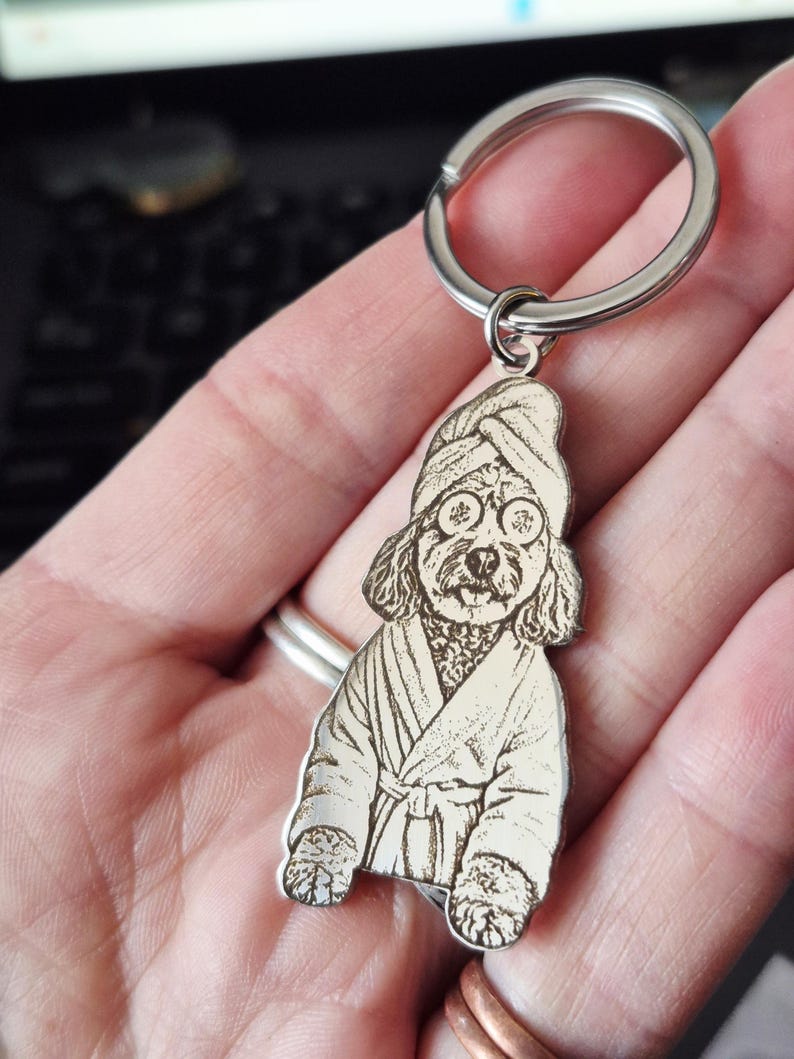 Custom Engraved Pet Photo Keychain | Personalized Dog Portrait Keyring