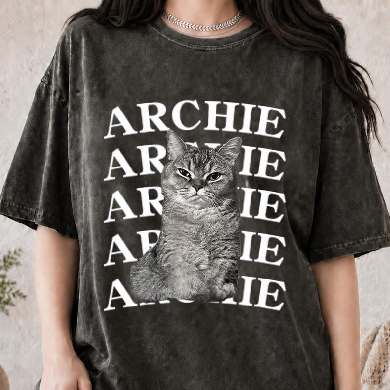 The Custom Pet 90s Vintage Washed T-Shirt