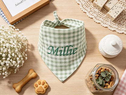 Classic Gingham Personalized Paw Icon Bandana
