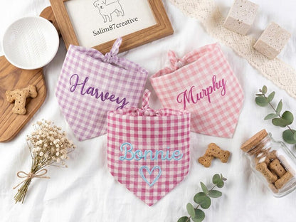 Classic Gingham Personalized Paw Icon Bandana