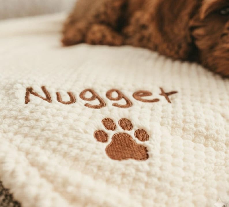 Personalized Embroidered Waffle Pet Blanket