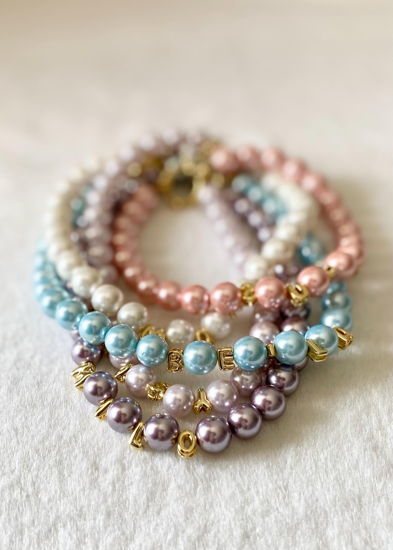 Personalized Pearl Name Pet Necklace