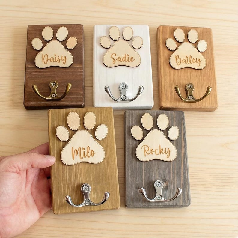Personalized Paw Print Leash Hook