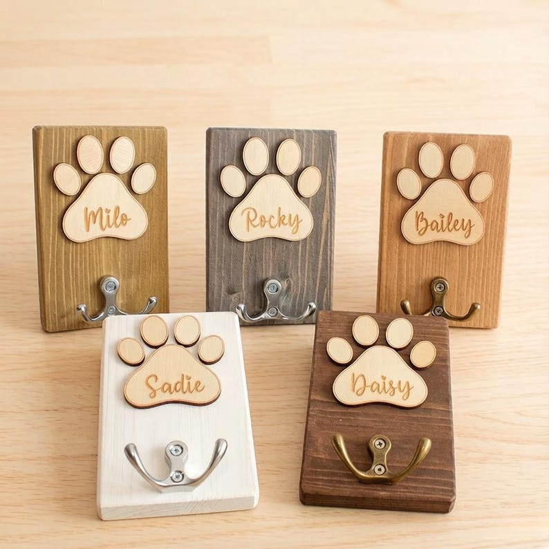Personalized Paw Print Leash Hook