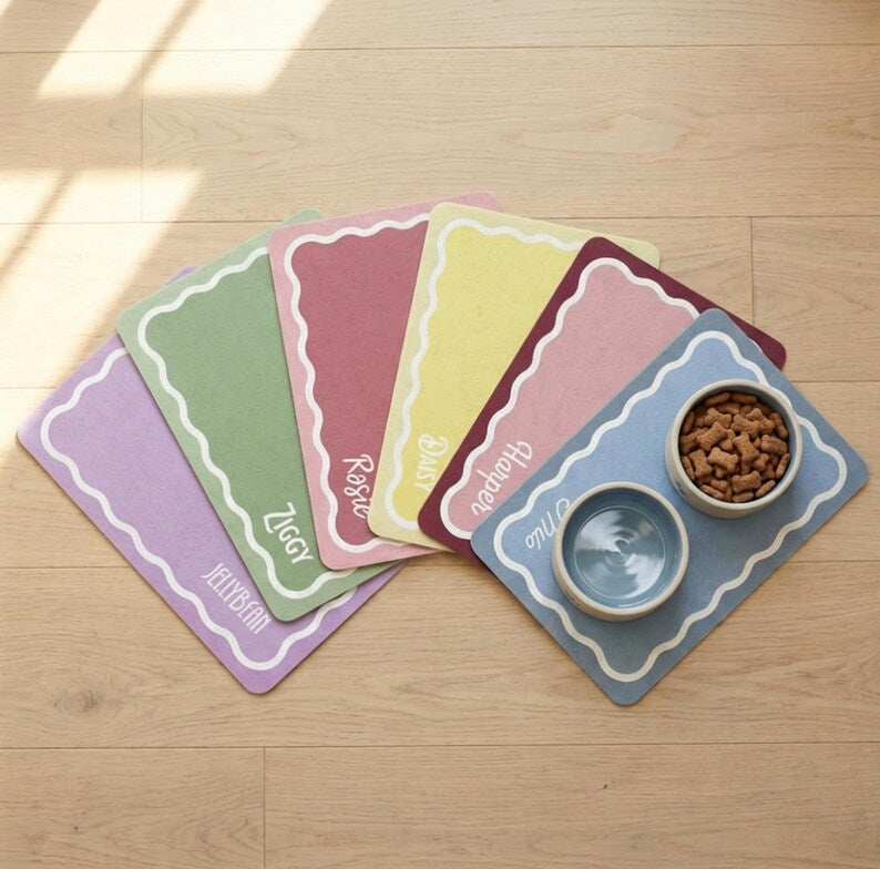 Personalized Scalloped Border Pet Feeding Mat