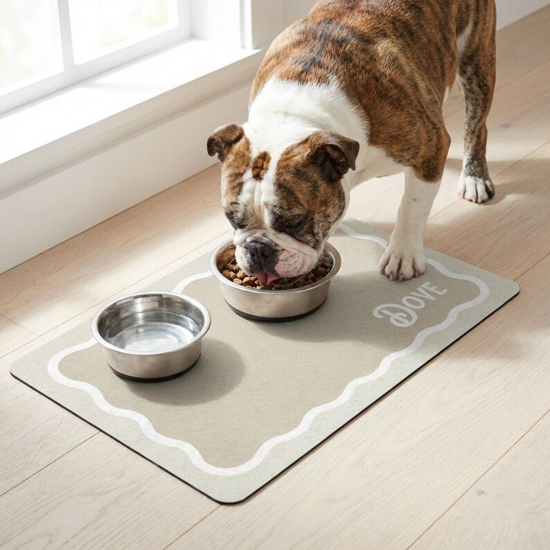 Personalized Scalloped Border Pet Feeding Mat